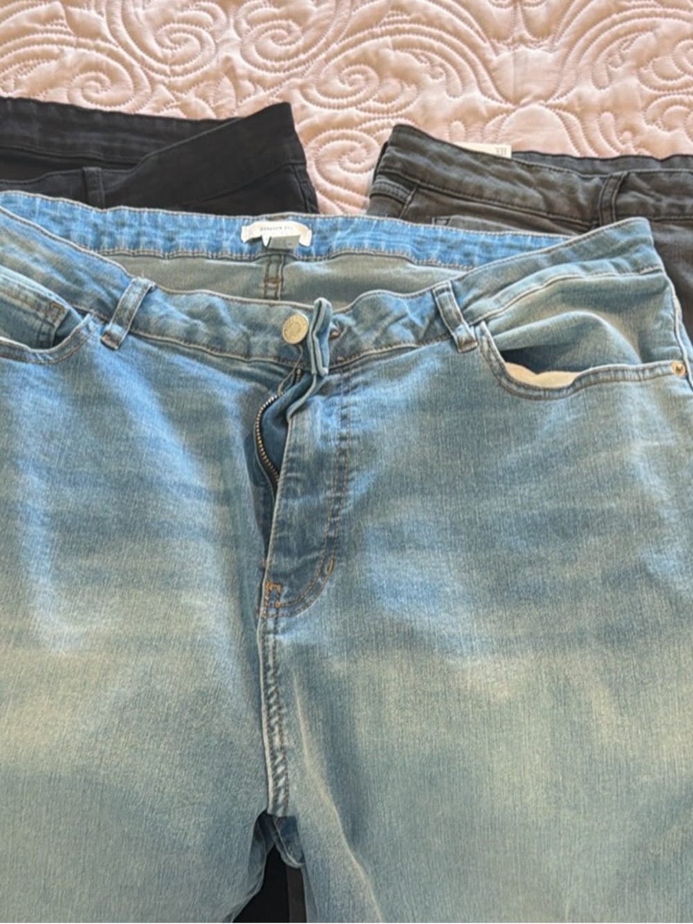 3 pairs of jeans